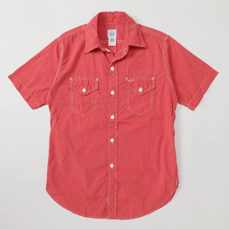 Classic Blue Button-Down Shirt for Office-Ready Look-Light Shirt Short Sleeve : cotton poplin red "Dead Stock"