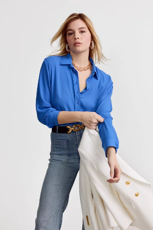 Stylish Button-Down Shirt with Pocket Detail-The Signature Shirt