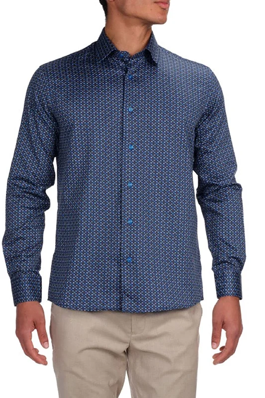 Button-Down Shirt with Contrasting Details for Edge-Geometric Printed Stretch Shirt