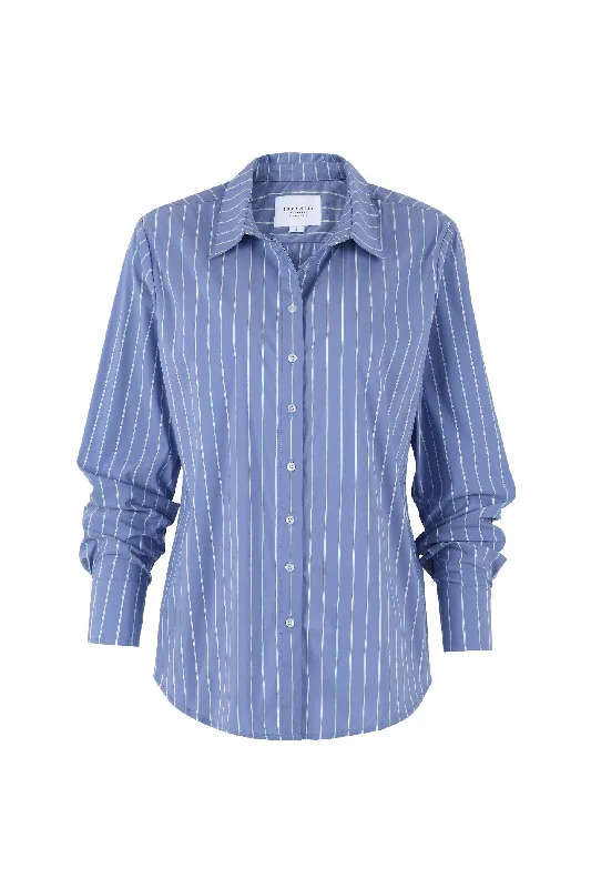 Fashionable Oversized Button-Down Shirt for Relaxed Look-The Boyfriend Shirt