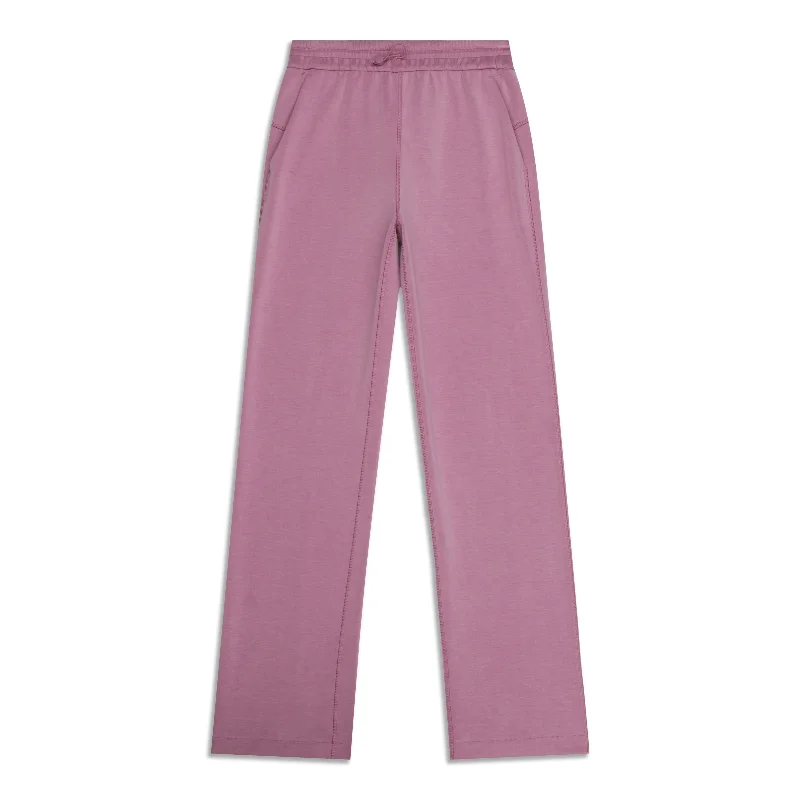 Trendy Acid Wash Pants for a Vintage Look-Softstreme High-Rise Pant - Resale