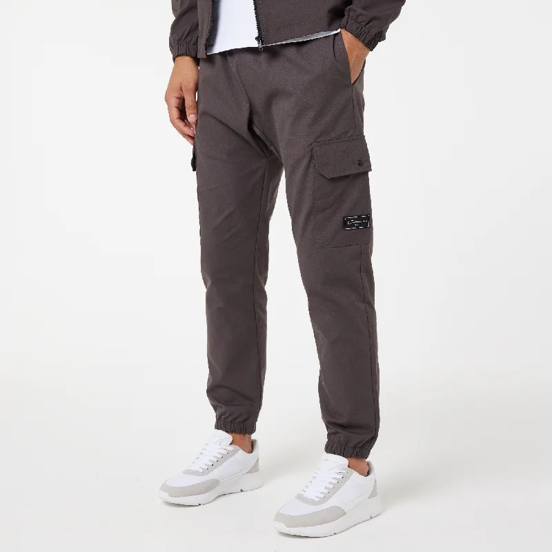 Relaxed Fit Denim Pants for Easygoing Looks-Utility Cargo Pant | Washed Brown