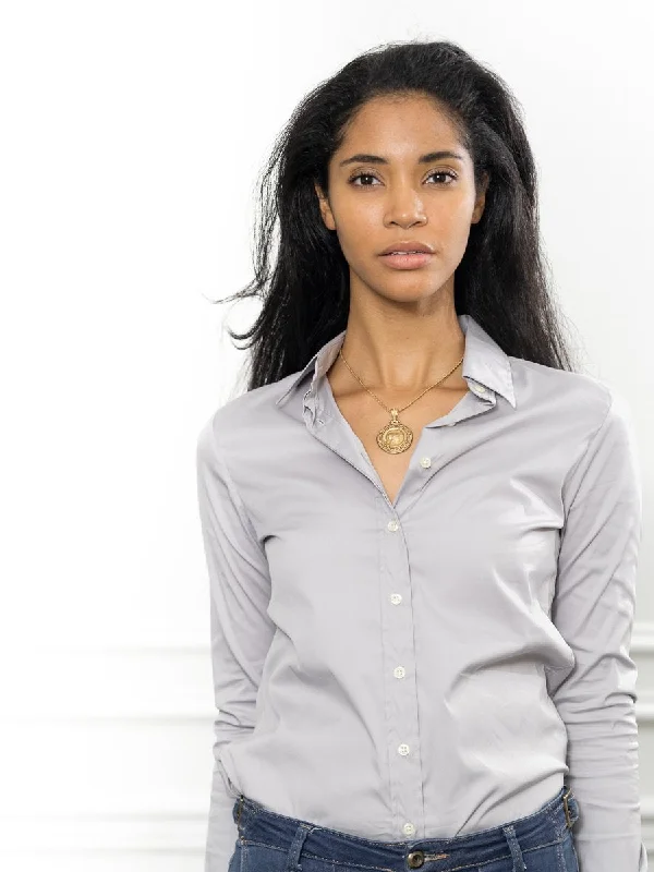 Slim-Fit Button-Down Shirt for Tailored Look-The Icon Shirt