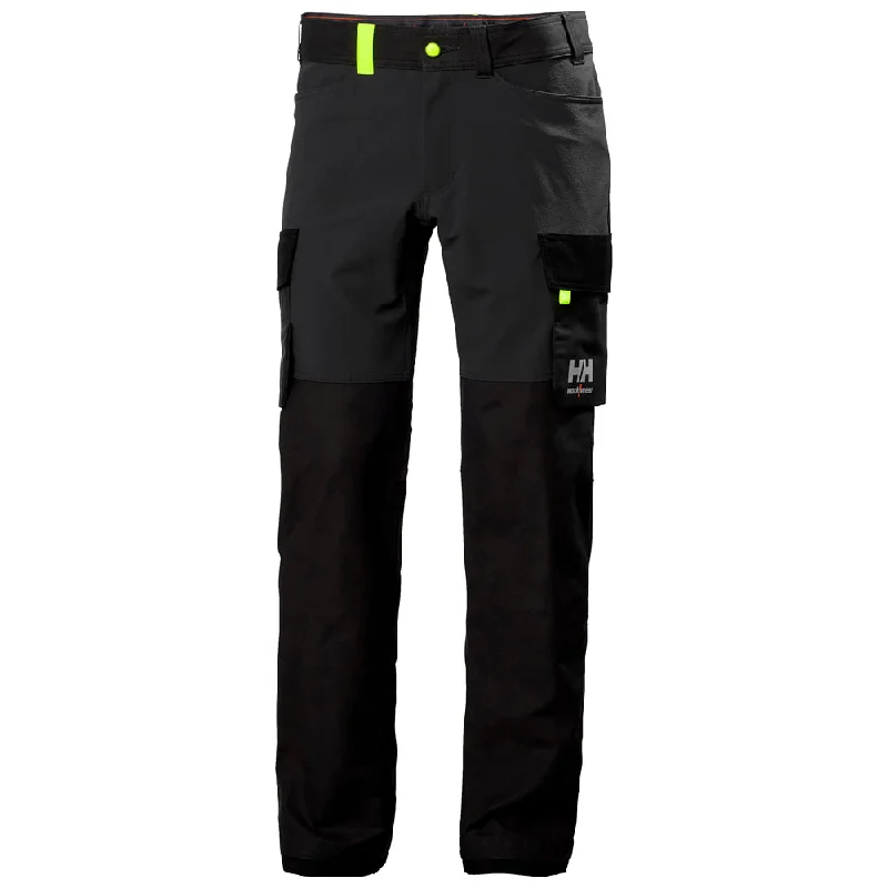 Stylish Camo Pants for Bold Street Style-Helly Hansen 77408 Oxford 4 Way Stretch Cargo Pant Ebony / Black