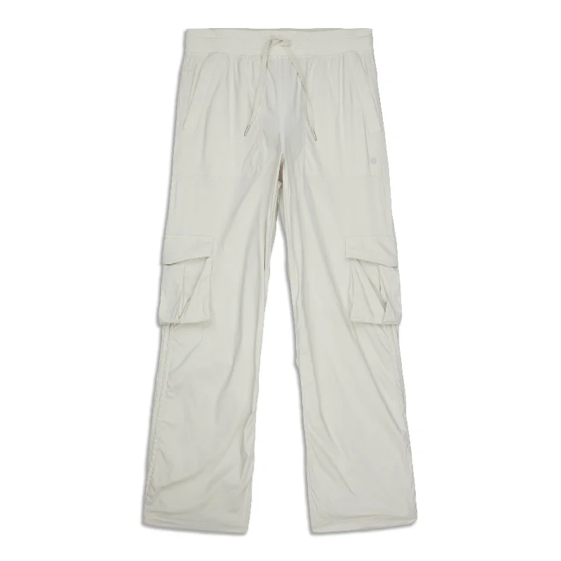 Trendy Culottes Pants for Fashionable Statements-Dance Studio Relaxed-Fit Mid-Rise Cargo Pant - Resale